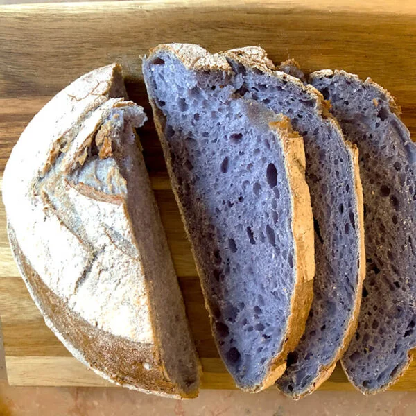 Blue bread (1) butterfly-pea-bread
